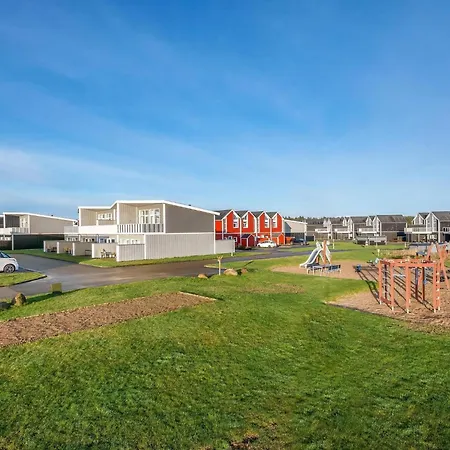 4 Star In Feriehus Løkken
